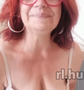 WebcamBella (50 éves) - Telefon: +36 30 / 518-6403 - Szombathely