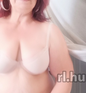 WebcamBella (50 éves) - Telefon: +36 30 / 518-6403 - Szombathely