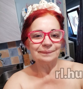 WebcamBella (50 éves) - Telefon: +36 30 / 518-6403 - Szombathely