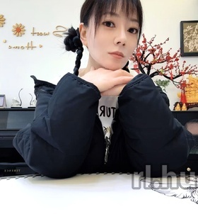 Yunn (25 éves) - Telefon: +36 20 / 986-6725 - Budapest, XIV