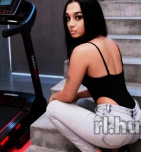 Zara_Vip Budapest escort girls