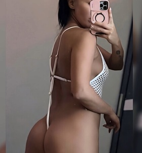 Zerina (28 éves) - Telefon: +36 70 / 147-0927 - Szeged