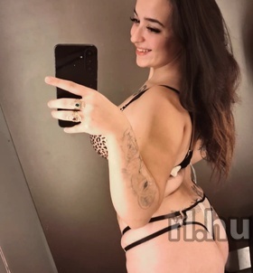 Zeynep (18+ éves, Nő) - Telefon: +36 20 / 914-2213 - Ramocsaháza, szexpartner