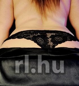 Zoé (34 éves) - Telefon: +36 20 / 920-8995 - Szolnok