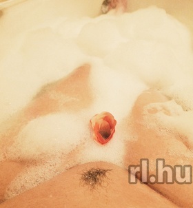 Zoé (35 éves) - Telefon: +36 20 / 920-8995 - Budapest, XIV