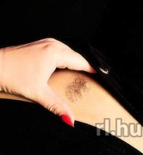 Zoé (35 éves) - Telefon: +36 20 / 920-8995 - Szolnok