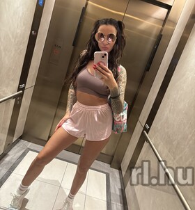 Budapest, Zoe 06301514342