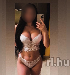 Zoé Győr escort Mädchen