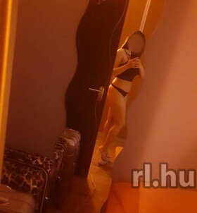 Zoé (28+ éves) - Telefon: +36 30 / 695-5985 - Debrecen