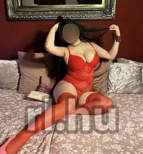 Zoe (20+ éves) - Telefon: +36 30 / 753-9701 - Pápa