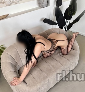 Zóra (20 éves) - Telefon: +36 30 / 435-4238 - Budapest, VIII