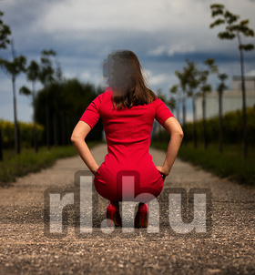 Budapest, Zsanett 06705325656