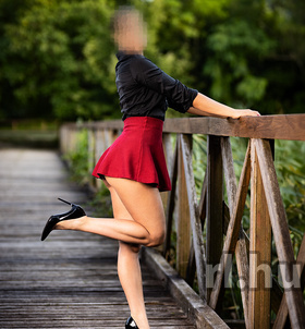 Budapest, Zsanett 06705325656