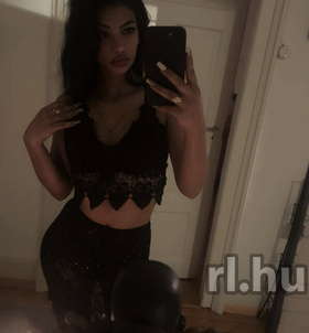 Zseyke (18 éves) - Telefon: +36 30 / 450-2073 - Hajdúszoboszló