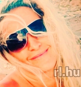 Zs�fi Budapest massage m�dchen