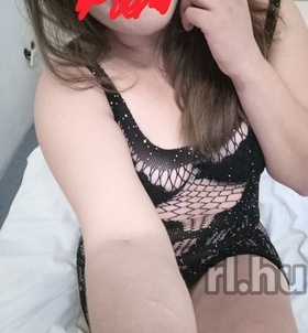 Zsófi (29 éves) - Telefon: +36 30 / 182-2852 - Budapest, XVIII