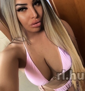 Zsófi Budapest escort girls