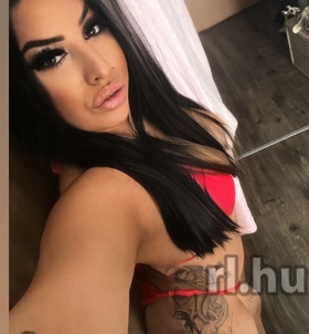 Zsófi Tatabánya escort Mädchen
