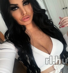 Budapest, Zs�fi 06305772511