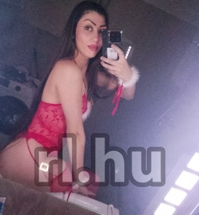 P�pa, Zs�fia 06701612256