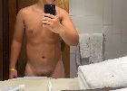 Adam_szeret�d